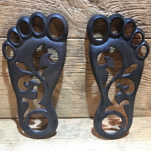 Two (2) Cast Iron Bare Foot Garden Stepping Stone 11 1/2" long Two (2) 0170-0882 - Picture 1 of 12